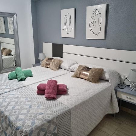 Nuevo Apartamento En Бенидорм Екстериор снимка