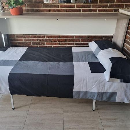 Nuevo Apartamento En Бенидорм Екстериор снимка